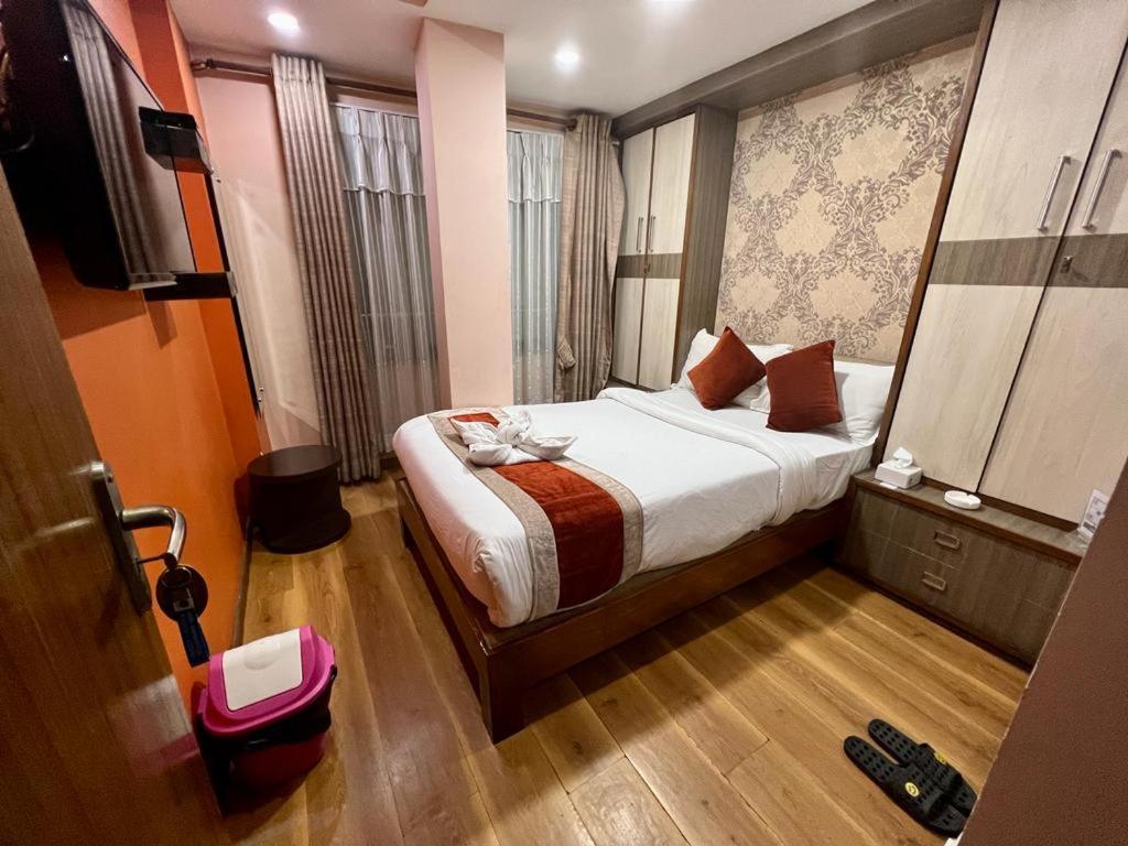 Hotel Marinha Katmandu Eksteriør billede